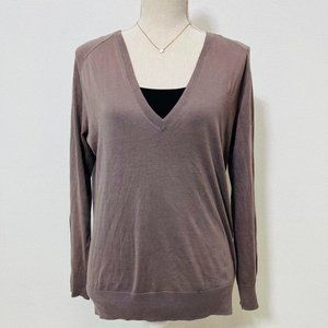V-neck Design Pleated Stretch Sweater